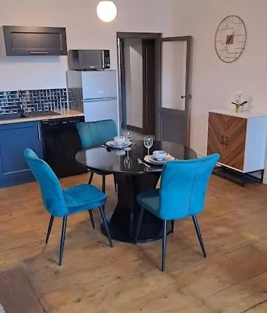 Chez Germaine Apartment *